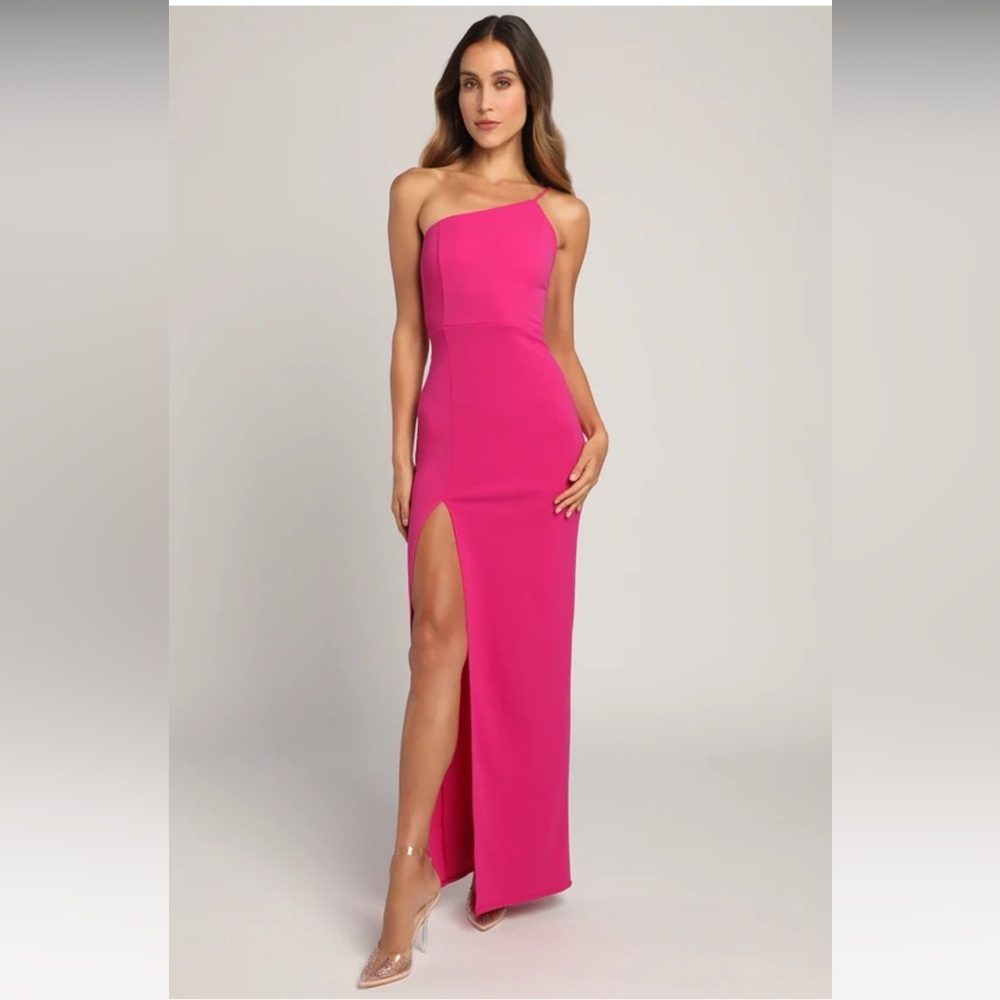 NWOT Keeper of My Heart Magenta One-Shoulder Maxi Dress